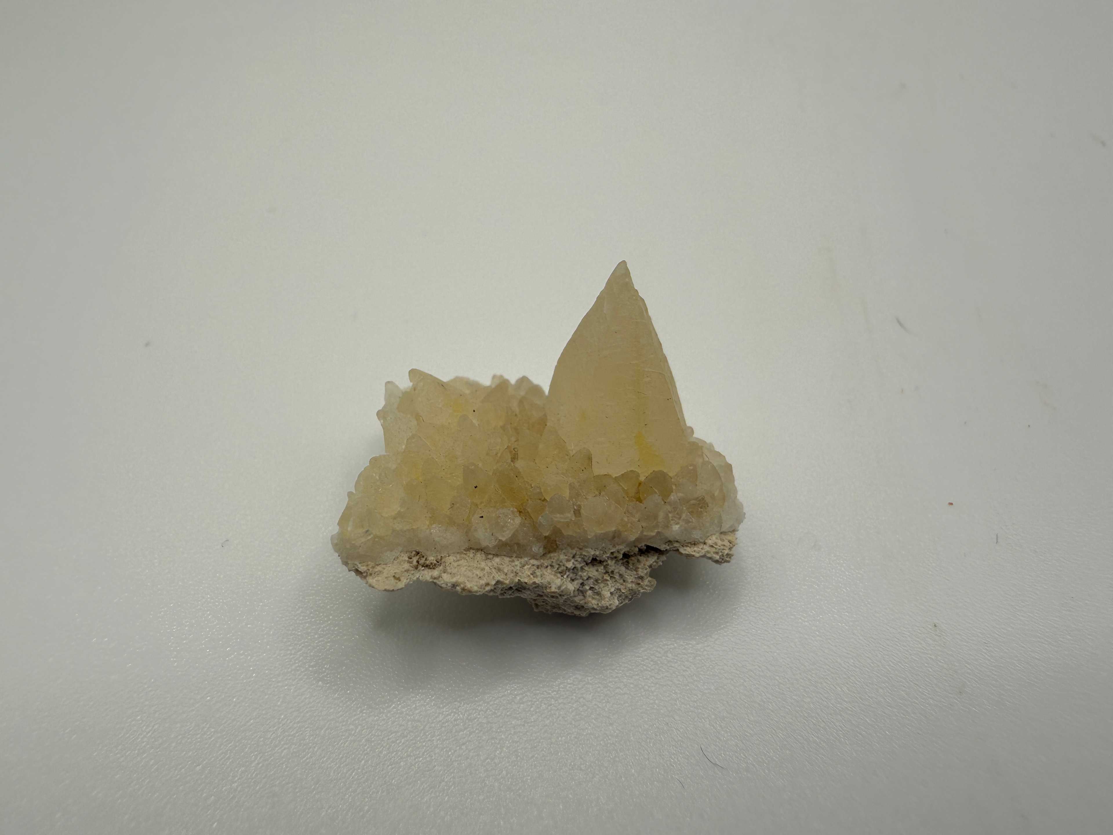 Stellar Beam Calcite (Dogtooth)