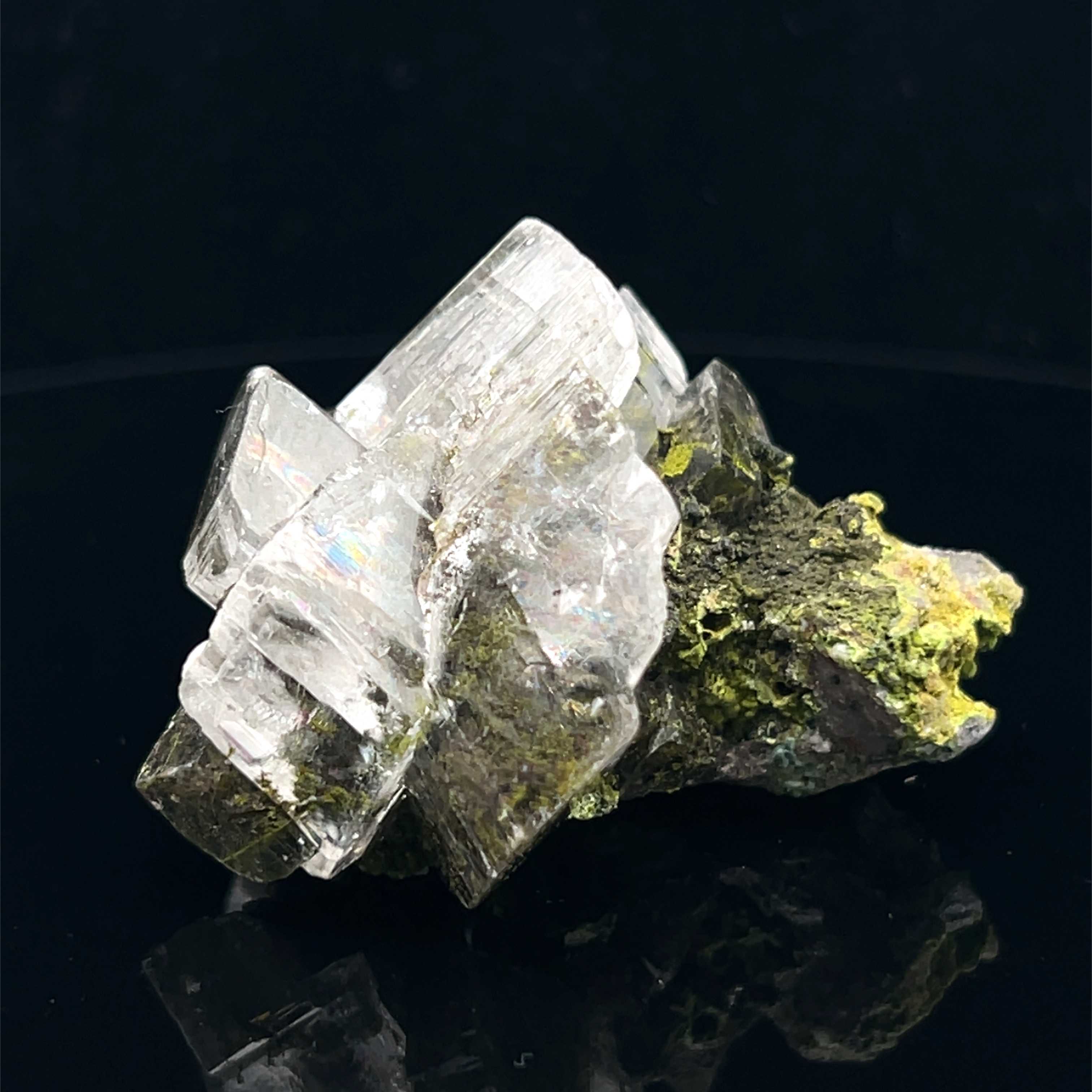 Calcite with Mottramite
