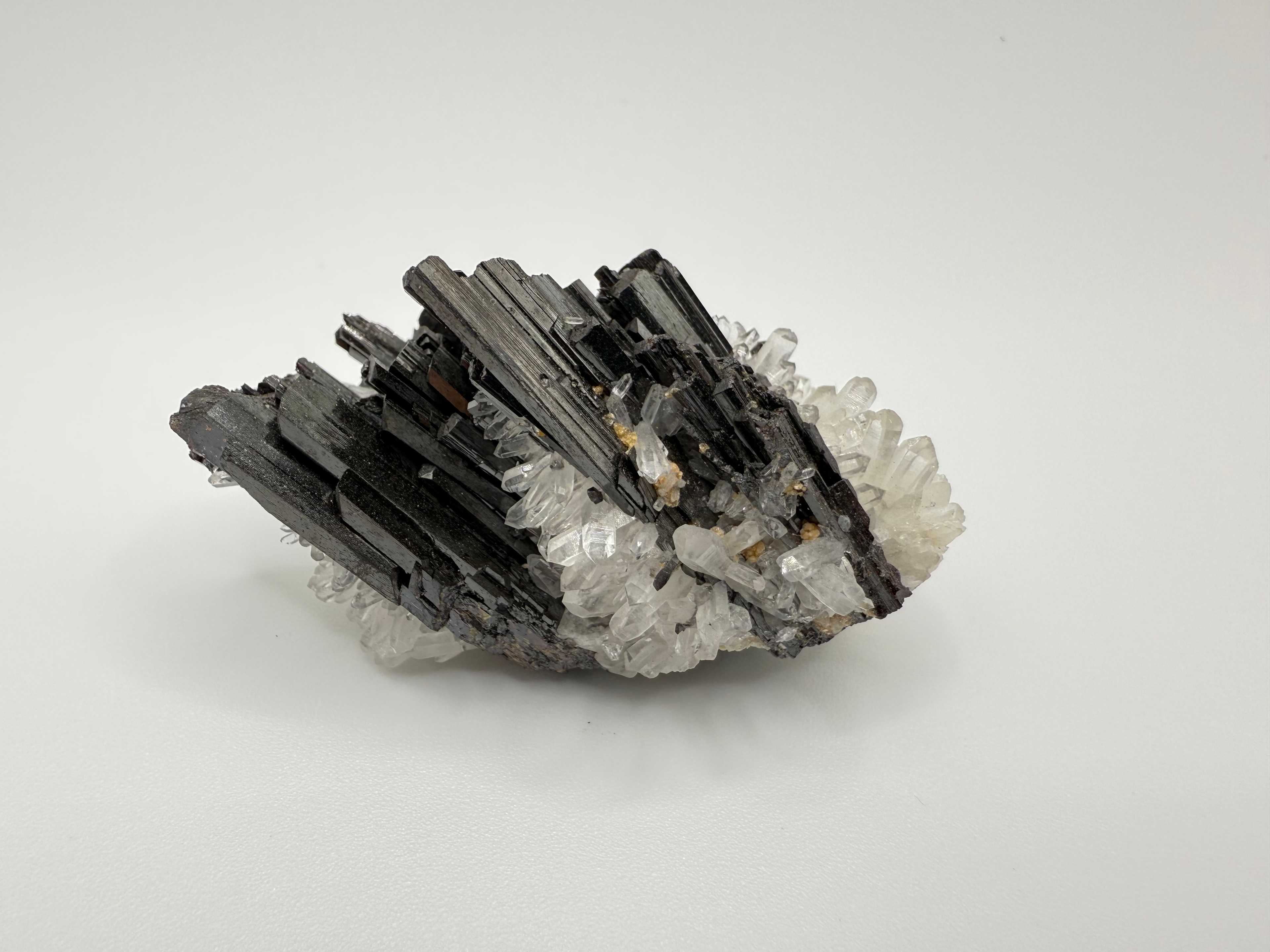Hübnerite & Quartz