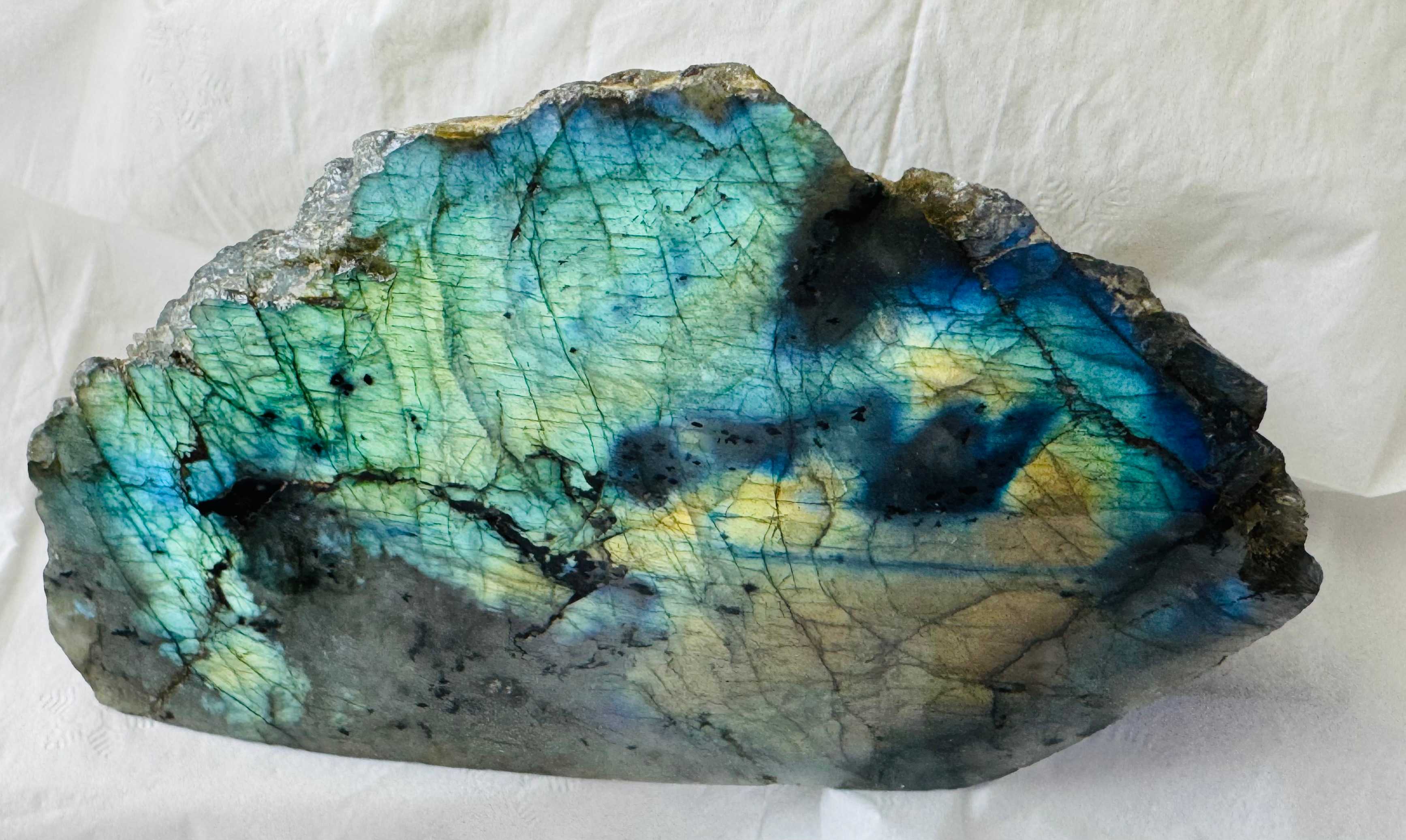 Labradorite-multi (mostly blue