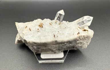Quartz w/ Pyrrhotite