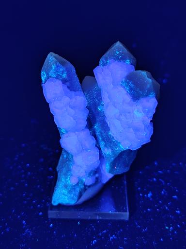 Candle Quartz with Fluorite