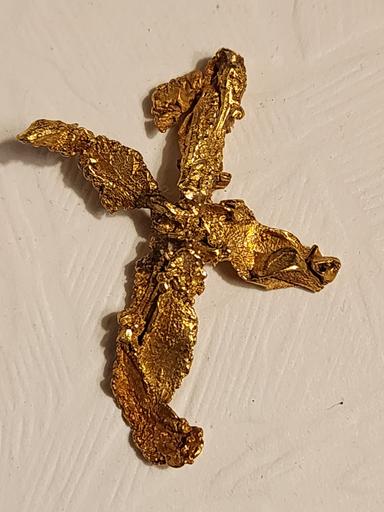 Crystallized  Gold with Leaf pattern 