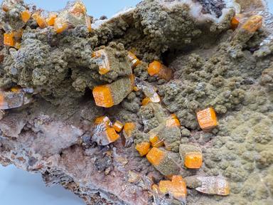 Wulfenite