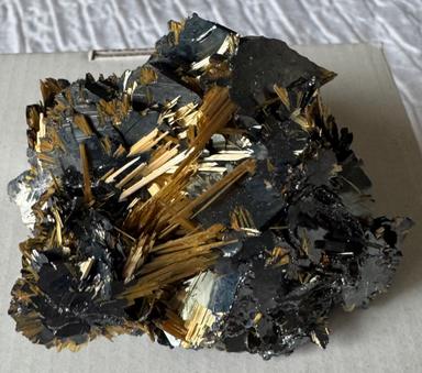 Rutile on Hematite