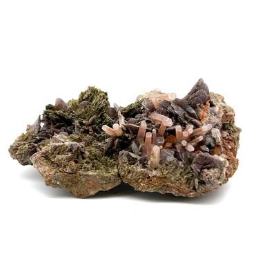 Epidote, Axinite, Quartz