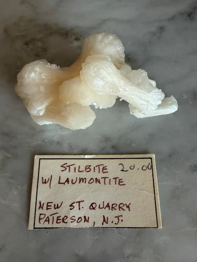 Stilbite, Laumontite