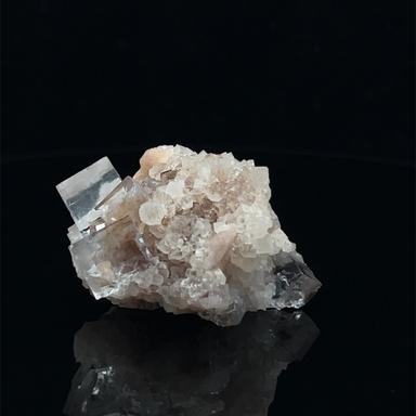 Fluorite and Baryte on Quartz